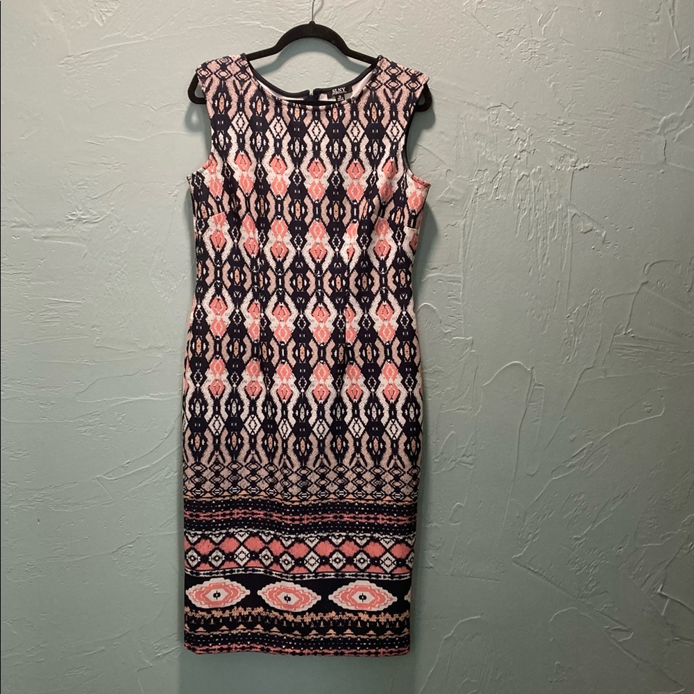 SLNY
Pencil Dress Blue / Pink